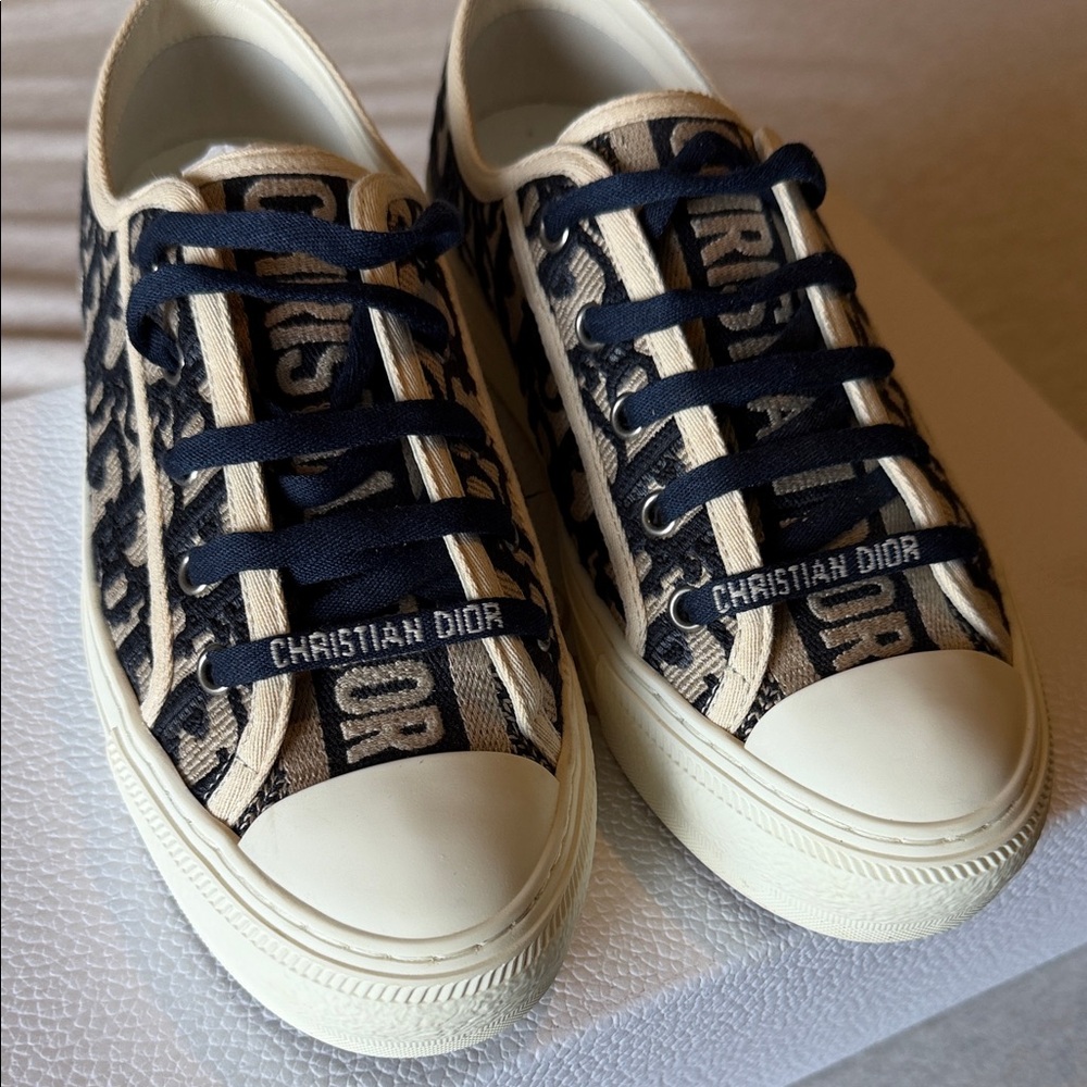 Christian Dior Navy and Cream walk n Dior women’s Sneakers